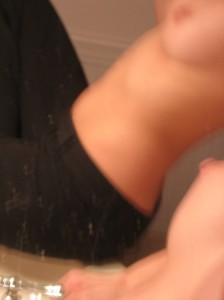 kinky_coed_self_pics09
