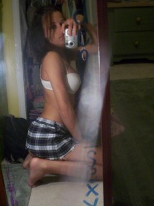 teen-self-pics-naked-05
