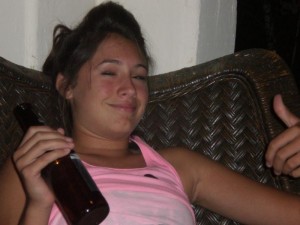 drunk-teenagers-partying-17