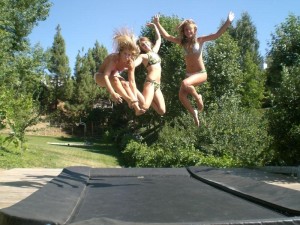 drunk-teenagers-partying-19