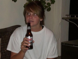 drunk-teenagers-partying-47