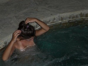 drunk-teenagers-partying-67