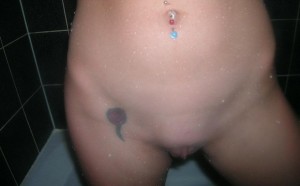 girlfriend-home-alone-self-pics-71