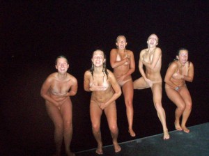 partying-teens-at-the-lake-house-07