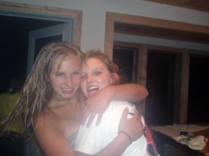 partying-teens-at-the-lake-house-19