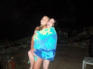 partying-teens-at-the-lake-house-22
